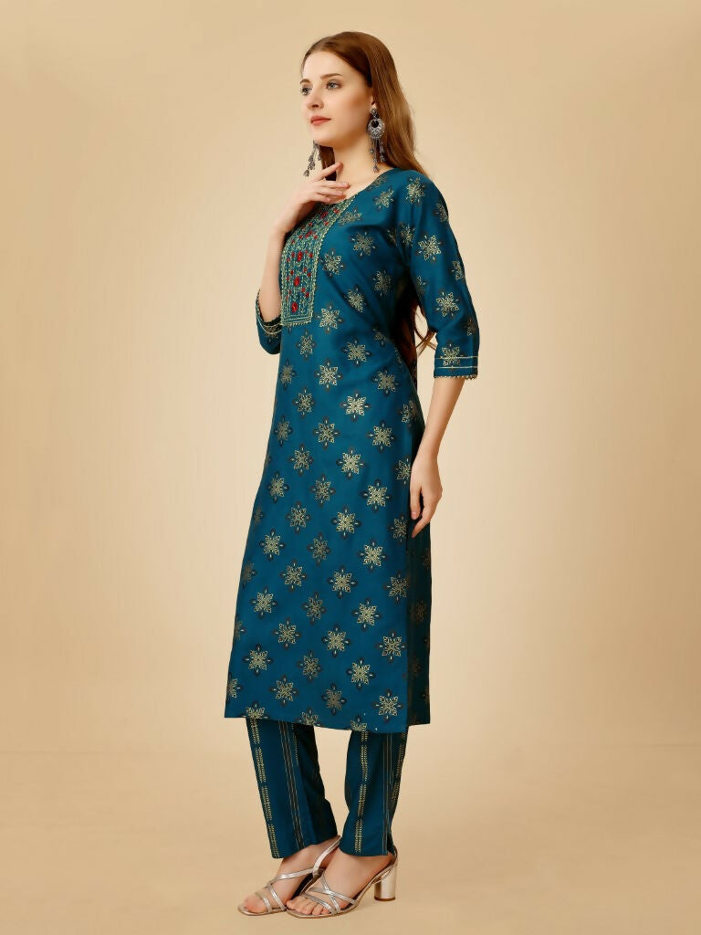 Women's Navy Blue Embroidered Straight Kurta Pant Set