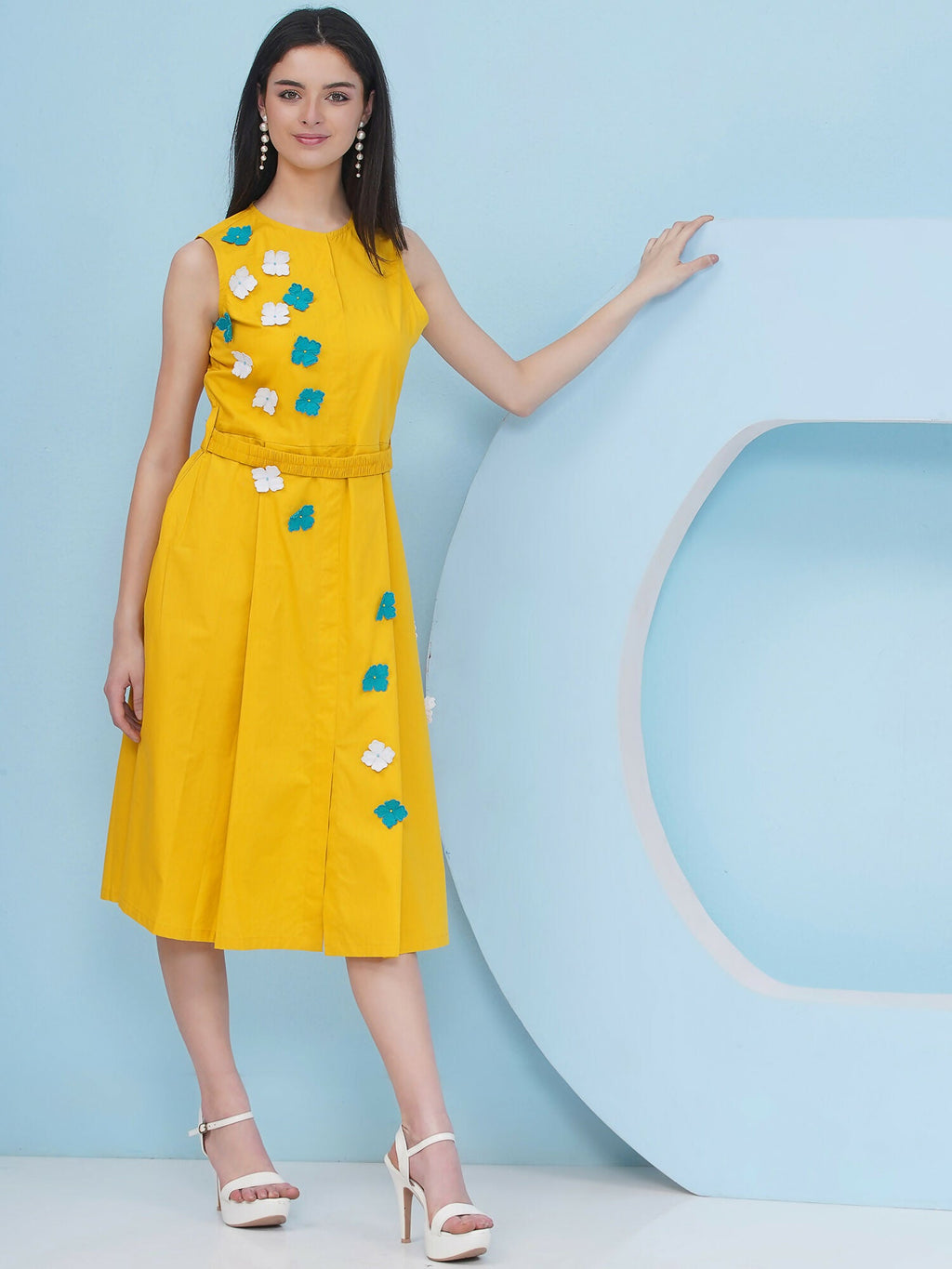 Yellow dress with 3D flower embroidery and a coordinating waist belt