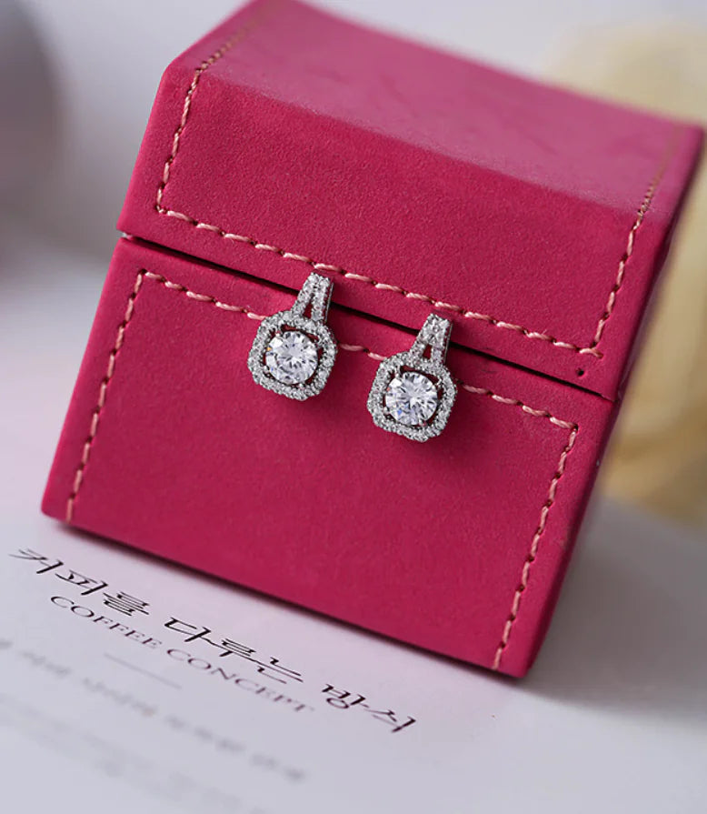 Women's Square Diamond Stud Earrings