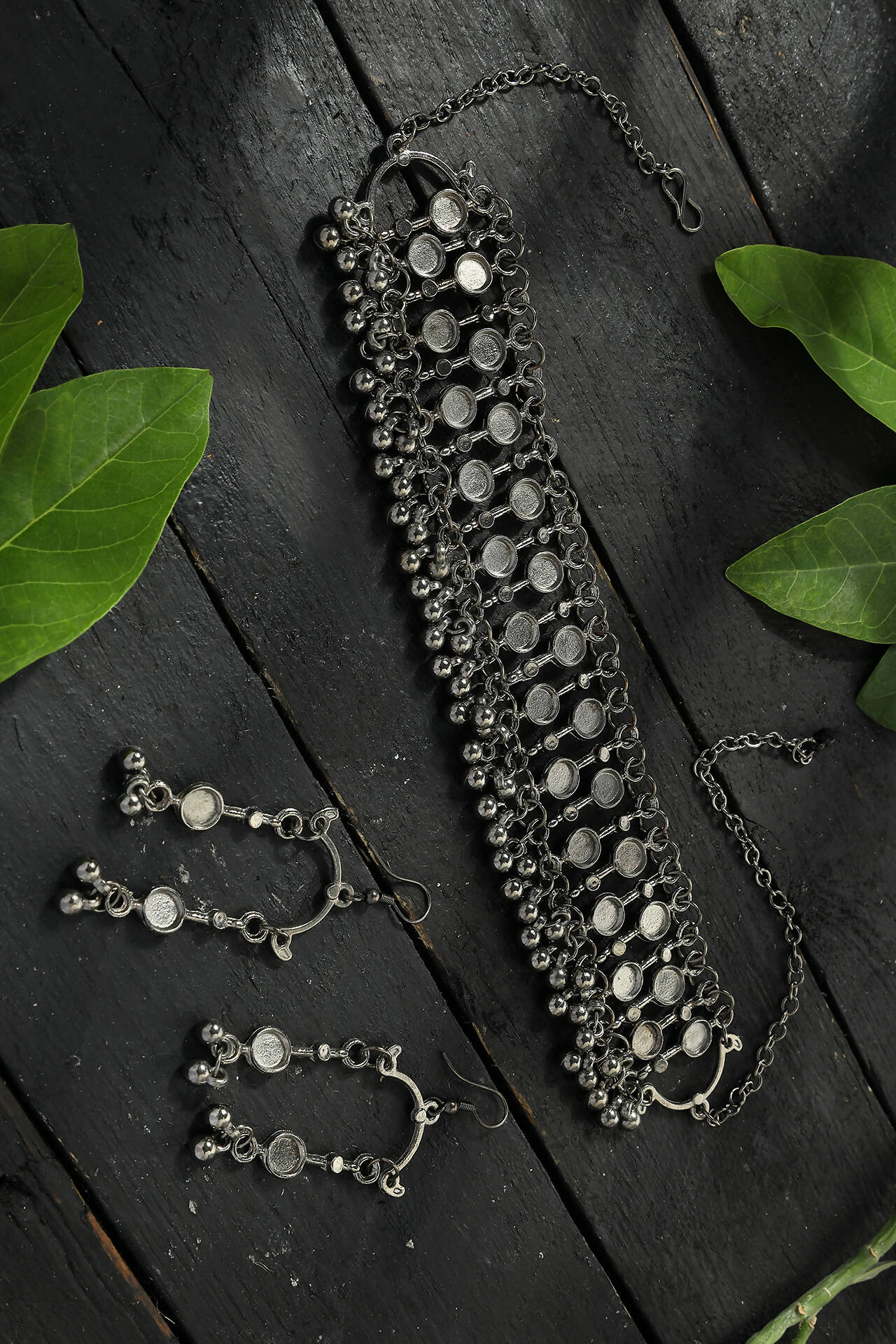 Black-plated brass statement choker necklace for women
