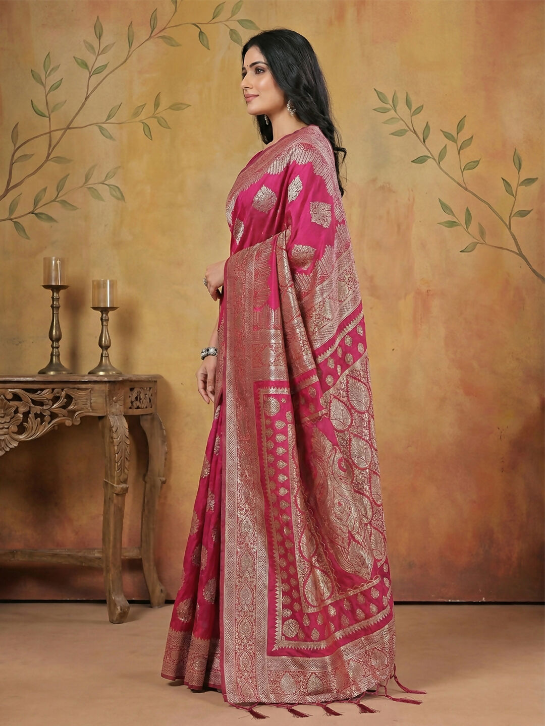 Magenta Silk Blend Saree with Matching Blouse Piece