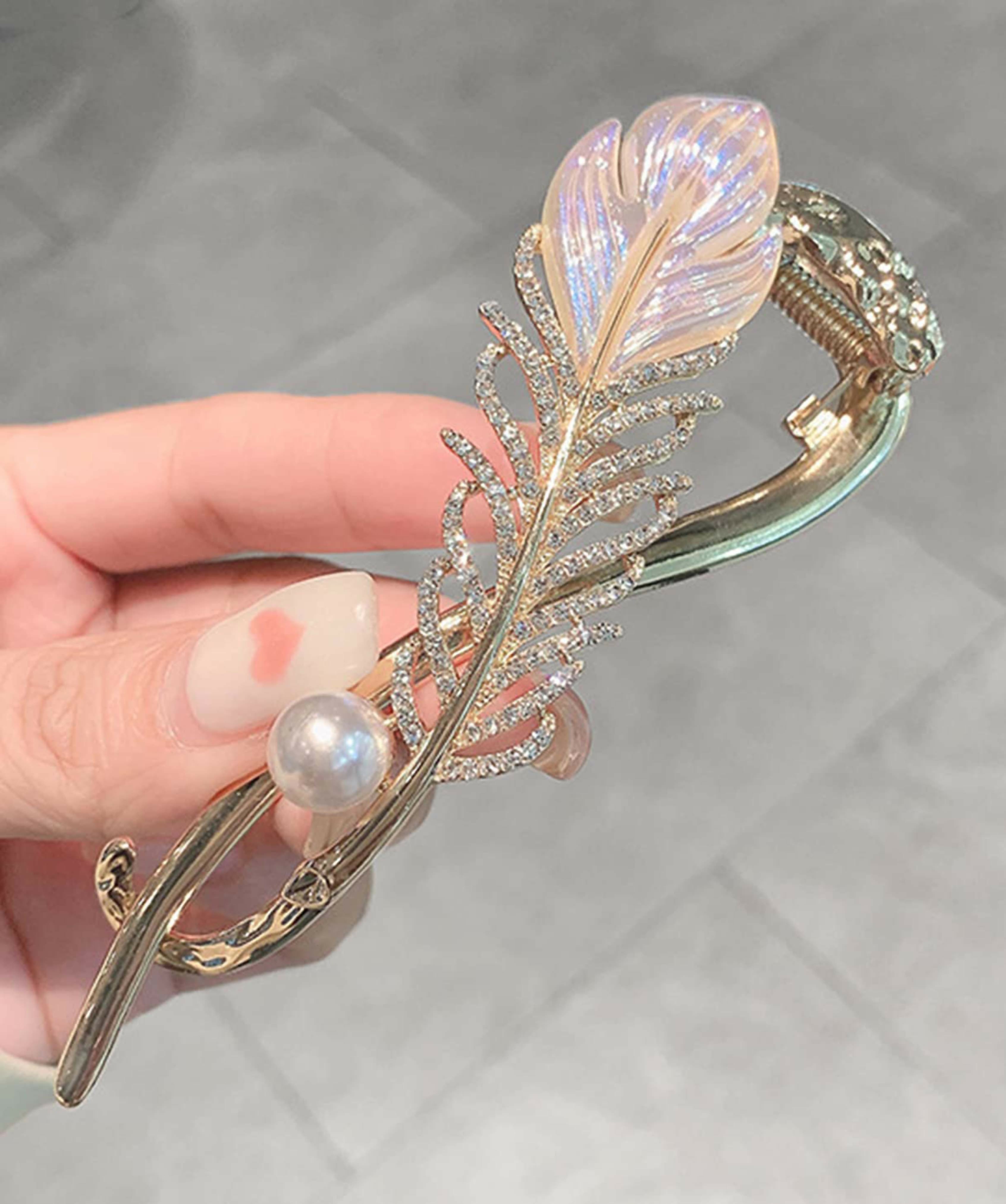 White metal flower hair comb, 4.3 inches long, elegant floral hair accessory