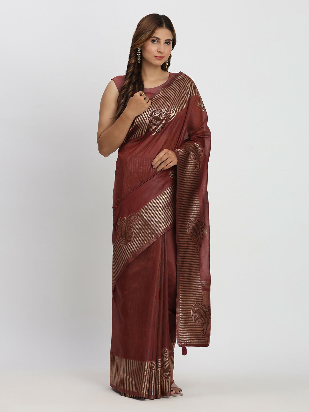 Maroon linen cotton saree with a matching blouse, featuring a comfortable and breathable texture.