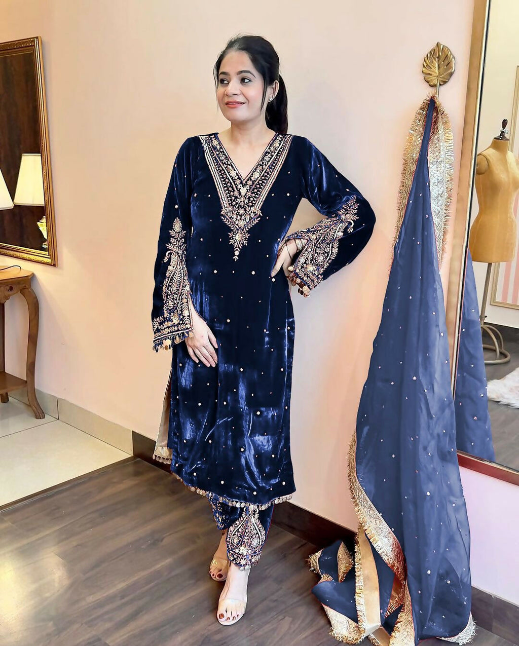 Joban Fashion deep navy blue Velvet Embroidery Kurta Set