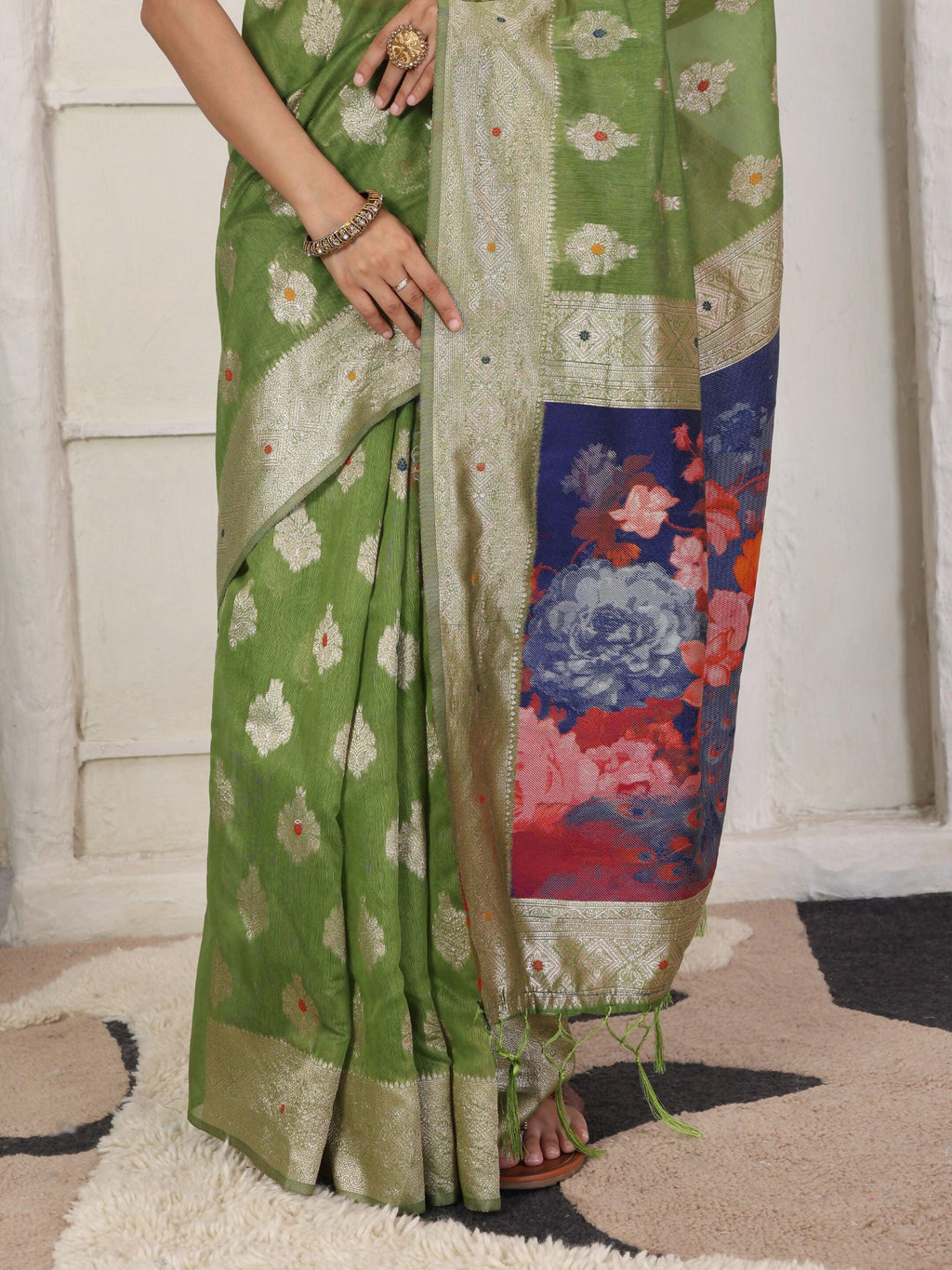 Green Linen Cotton Saree with Matching Blouse