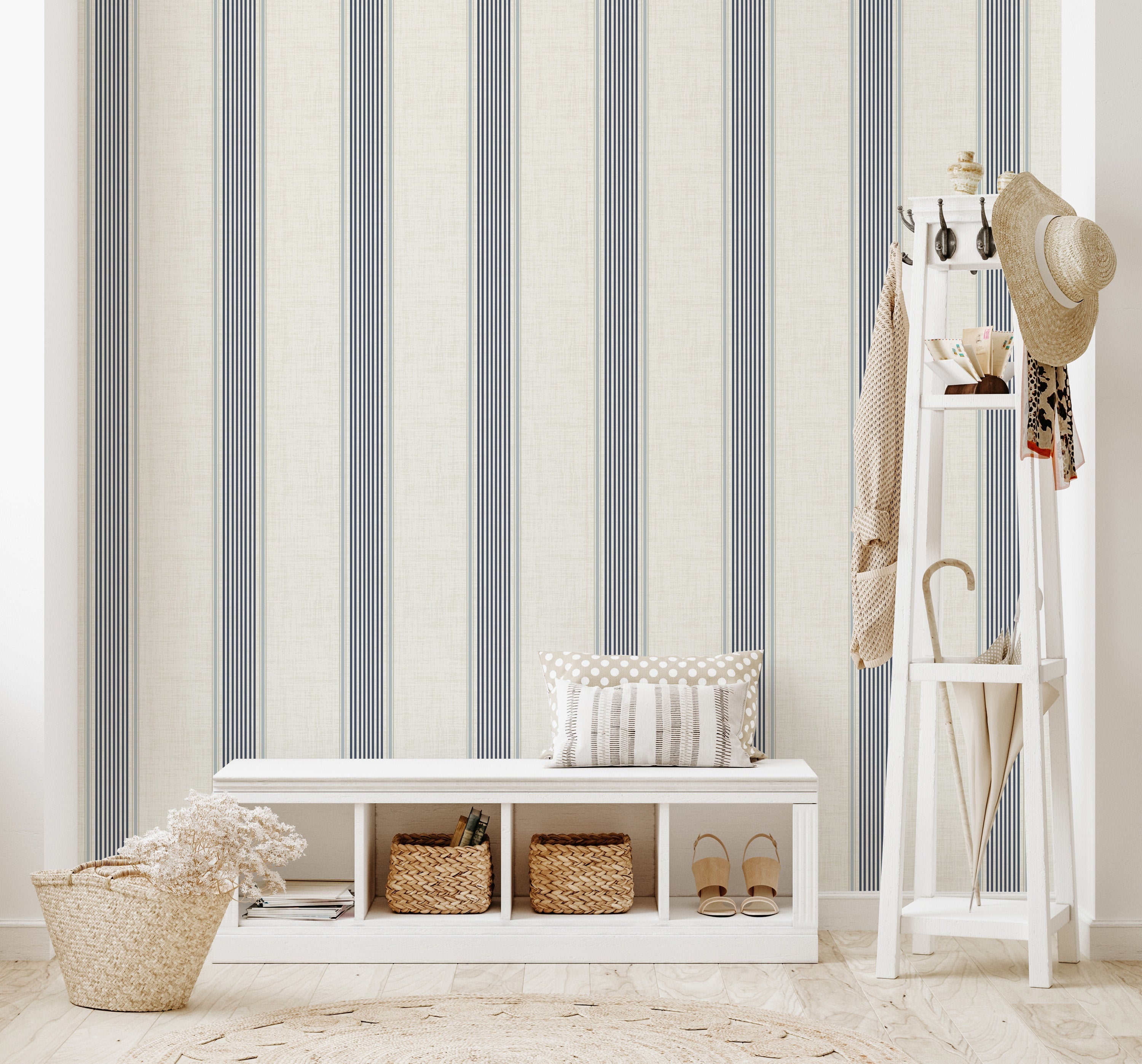 Garrick Wallpaper by The Rosenborg Company