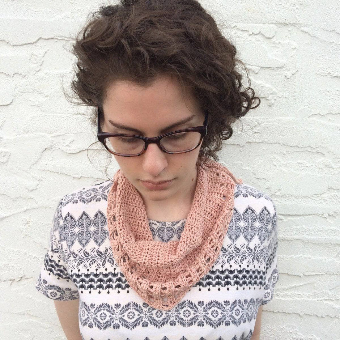 Naturally Dyed Lemongrass Crochet Scarf Kit for Spring Summer