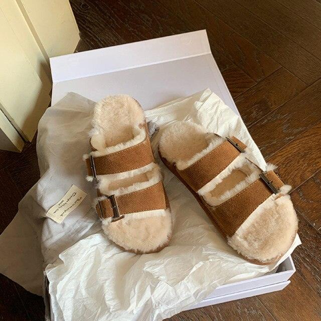 Women's Fur-Lined Adjustable Buckle Clog Slippers for Indoor Outdoor