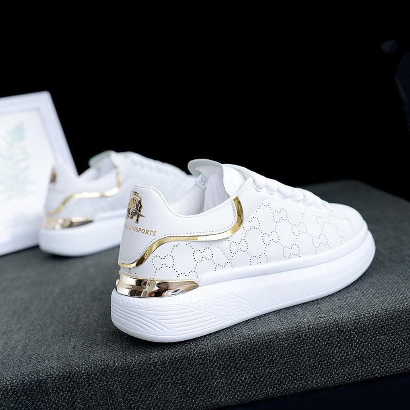 Women's white thick-soled lace-up sneakers for casual sports and daily wear