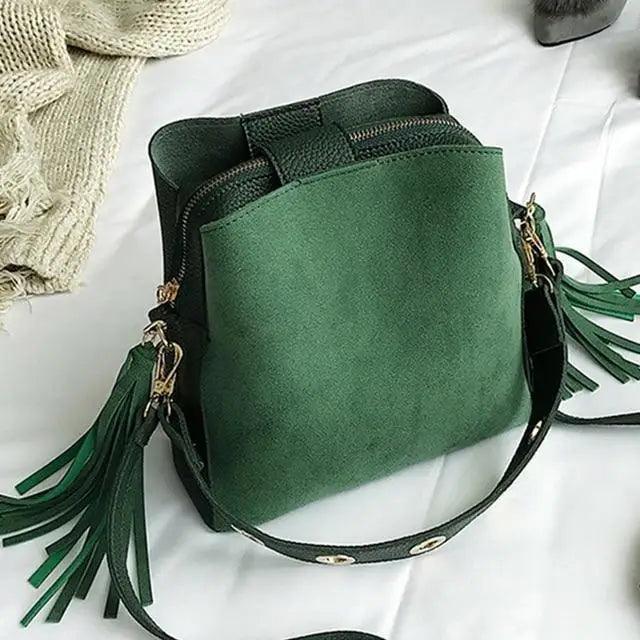 Vintage Tassel Bucket Messenger Bag with Multiple Pockets