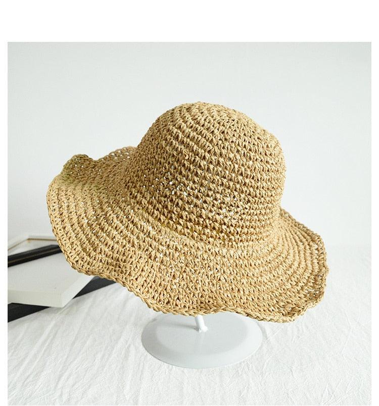 Trendy Women’s Wide Brim Straw Bucket Hat for Summer Travel