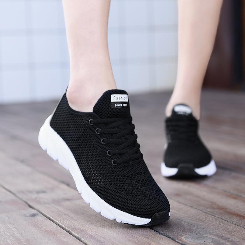 Women's Lightweight Mesh Sneakers - Breathable Non-Slip Walking Shoes