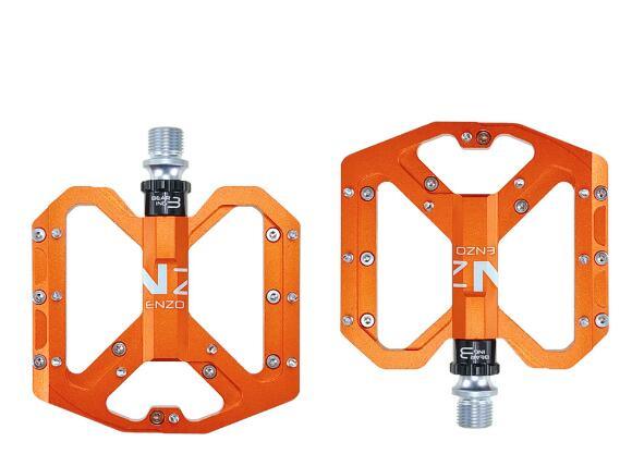 Pro Mountain Bike Flat Pedals with 3 Sealed Bearings 9/16 Inch