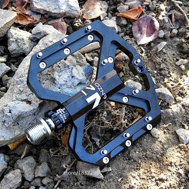 Pro Mountain Bike Flat Pedals with 3 Sealed Bearings 9/16 Inch