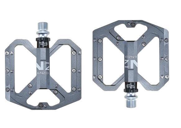 Pro Mountain Bike Flat Pedals with 3 Sealed Bearings 9/16 Inch