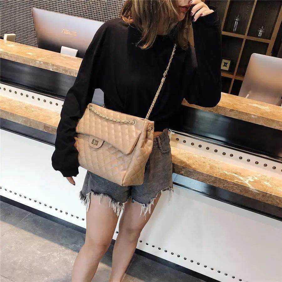 Designer Women’s Large Capacity PU Leather Shoulder Bag