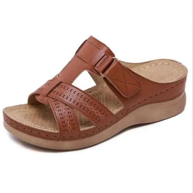 Women's Buckle Strap Heeled Sandals - Comfortable Indoor Outdoor Slipper
