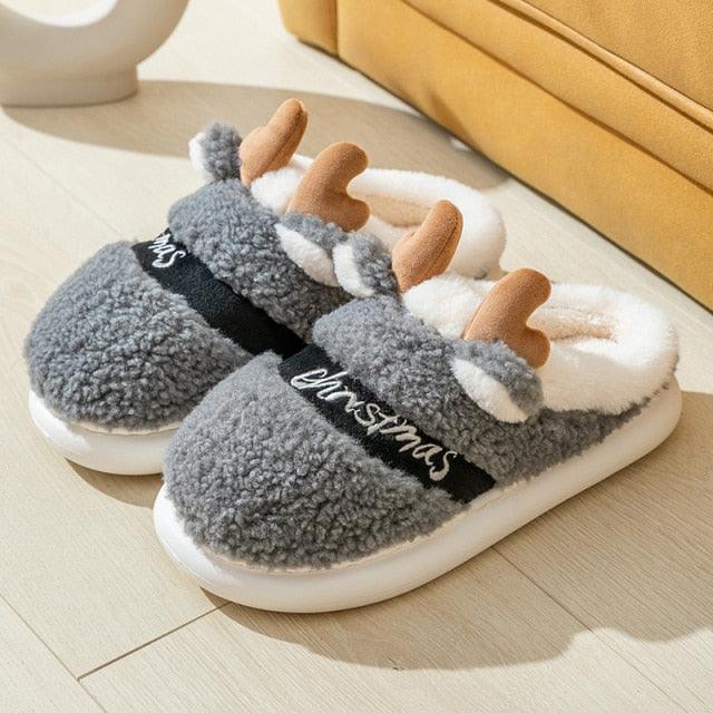 Plush Christmas Deer Slippers – Warm Winter Indoor Platform House Shoes
