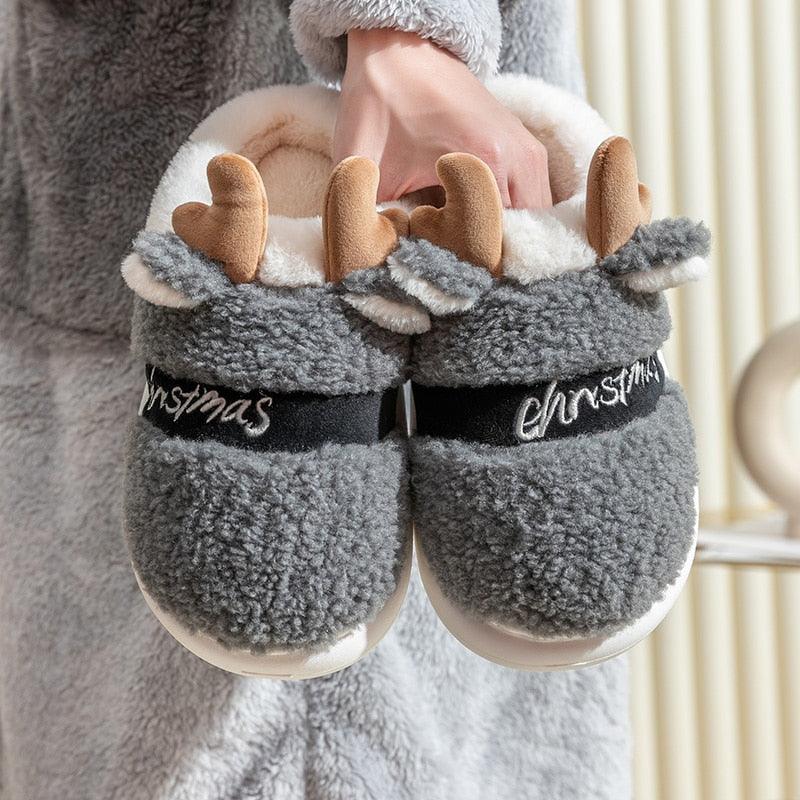Plush Christmas Deer Slippers – Warm Winter Indoor Platform House Shoes