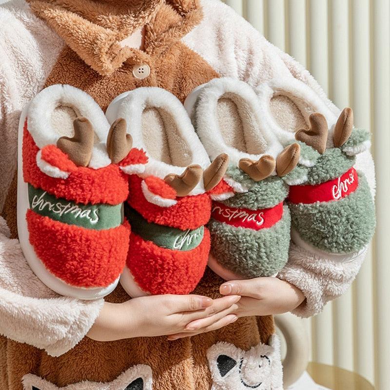 Plush Christmas Deer Slippers – Warm Winter Indoor Platform House Shoes