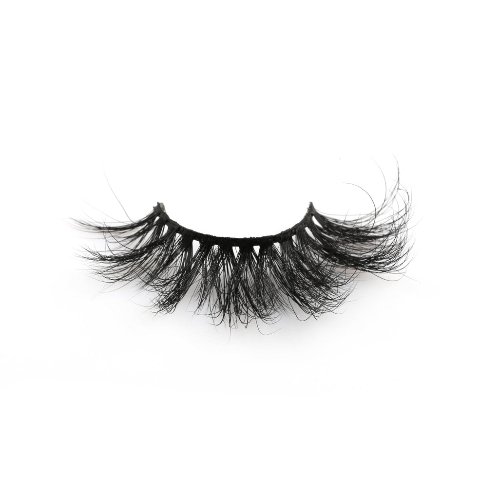VIP Long Dramatic Mink Lashes – Bold Black Volumizing Lash Set