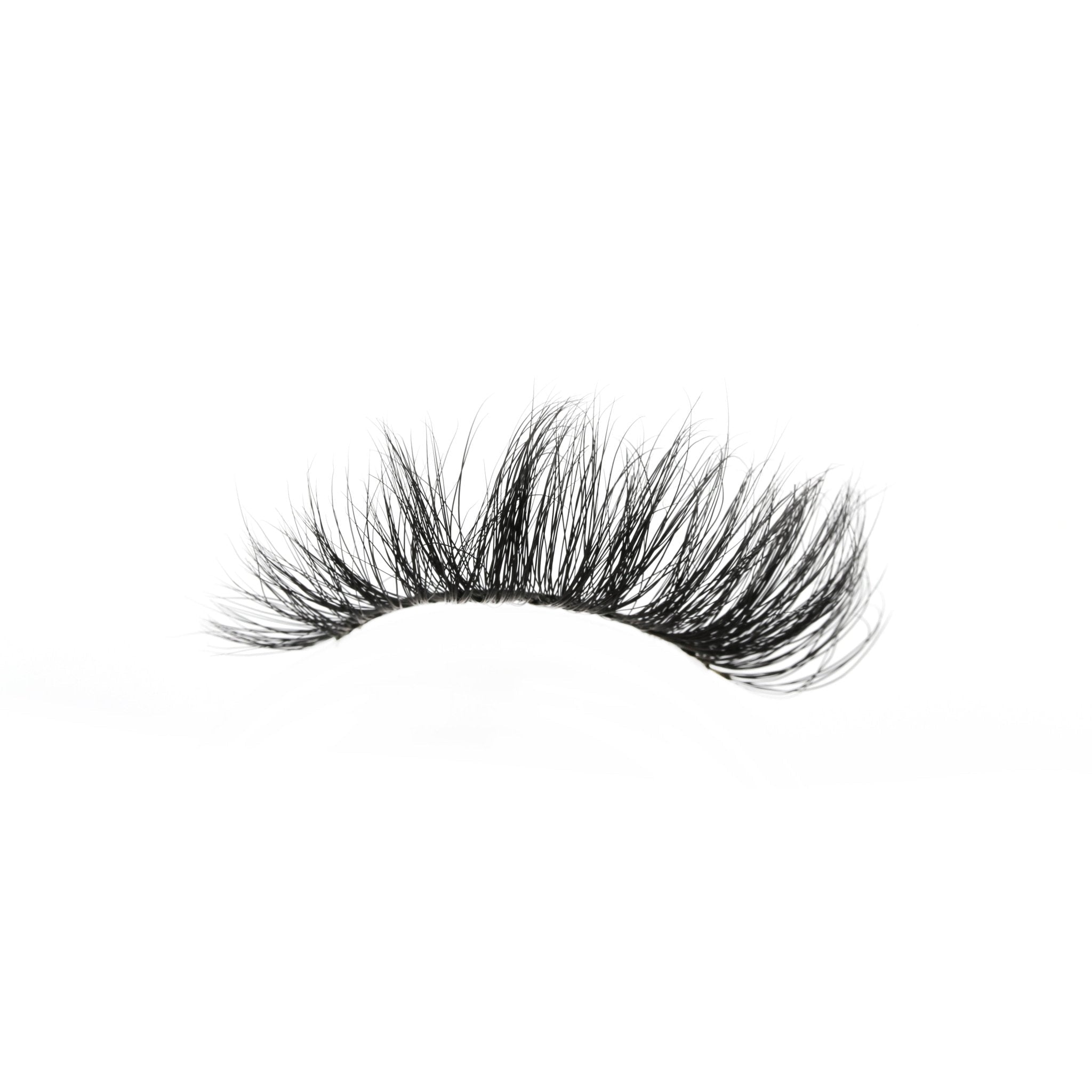 VIP Long Dramatic Mink Lashes – Bold Black Volumizing Lash Set