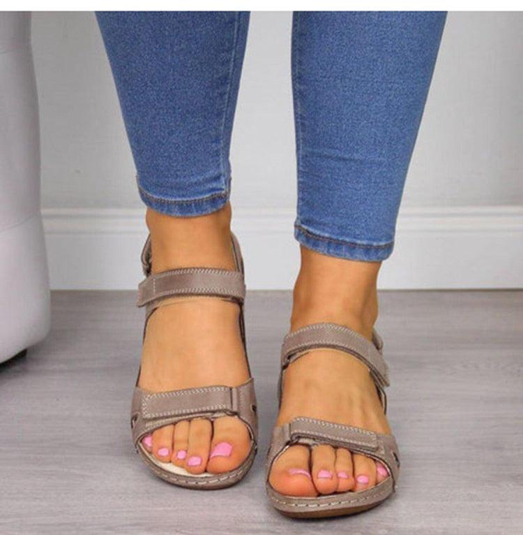 Women’s Leather Platform Flat Sandals Open Toe Casual Comfort Shoes