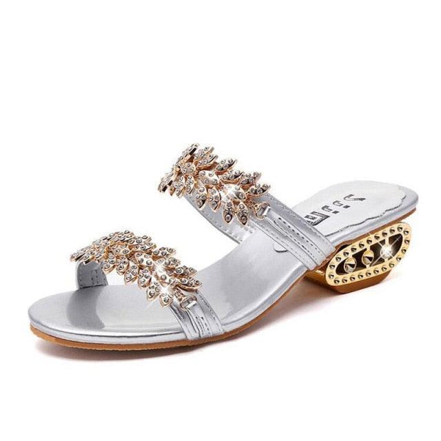 Women’s Rhinestone Beach Sandals – Glamorous Resort Flip Flops