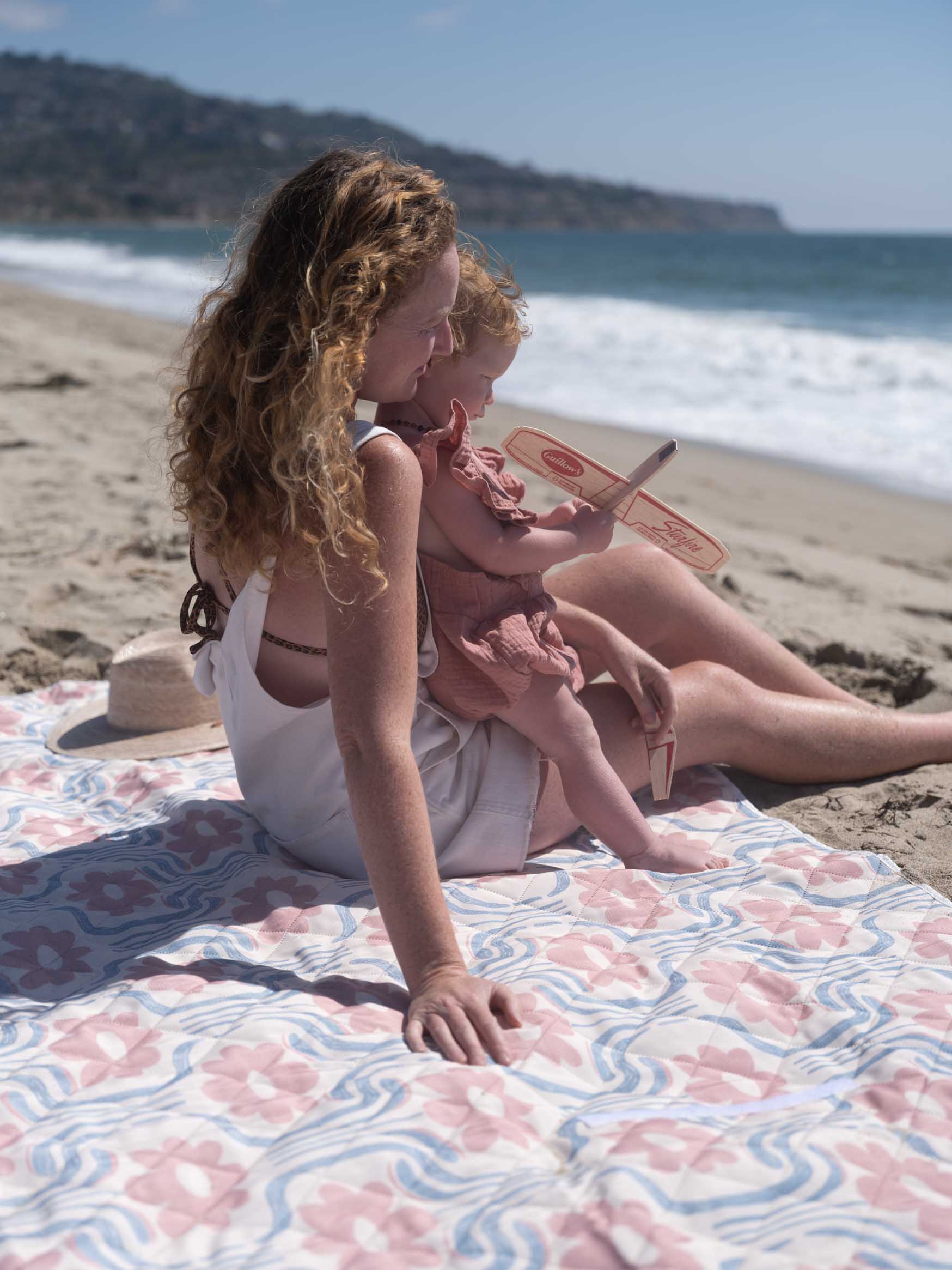 Dakota Sky Picnic Blanket - Water-Resistant Outdoor Ground Cover