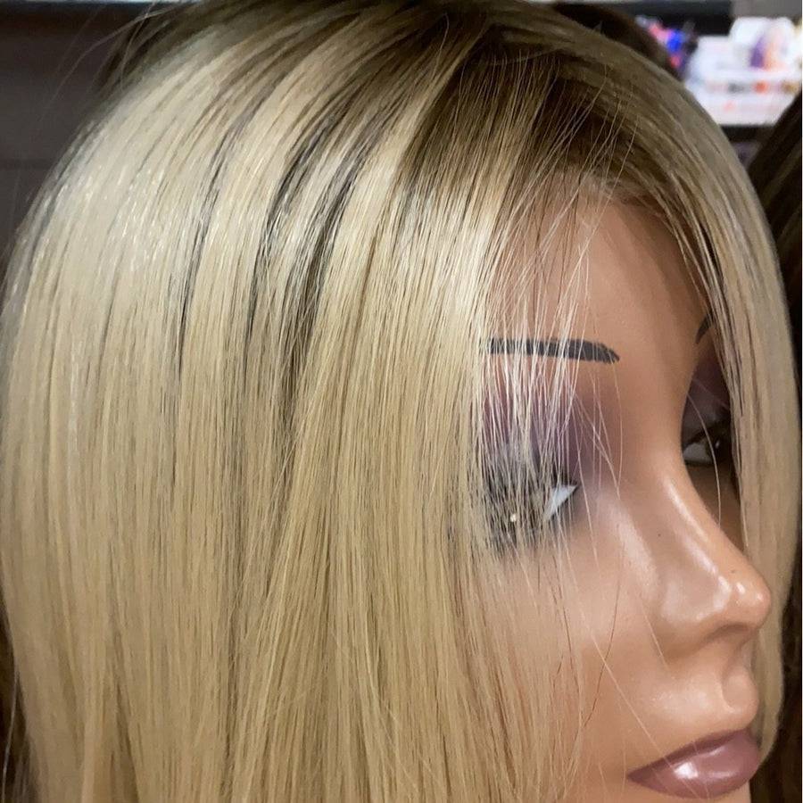 Nice Move Mid-Length Women's Wig in Brown and Blonde Shades