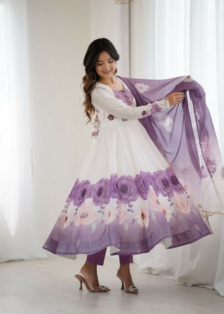 Onion Pink Organza Kurta Set with Sequin Embroidery Work