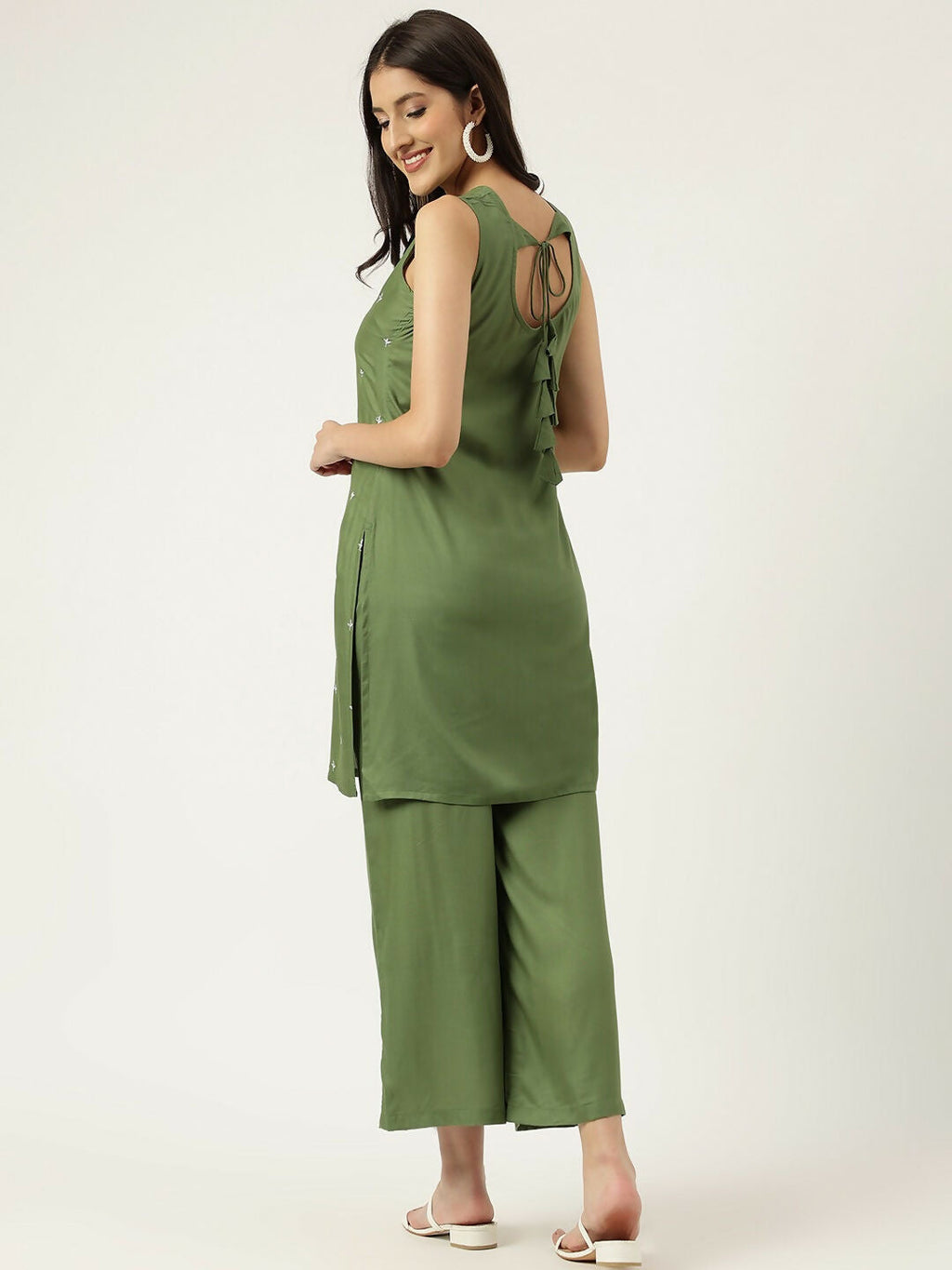 Green Rayon Straight Kurta and Bottom Set with Embroidered Detail