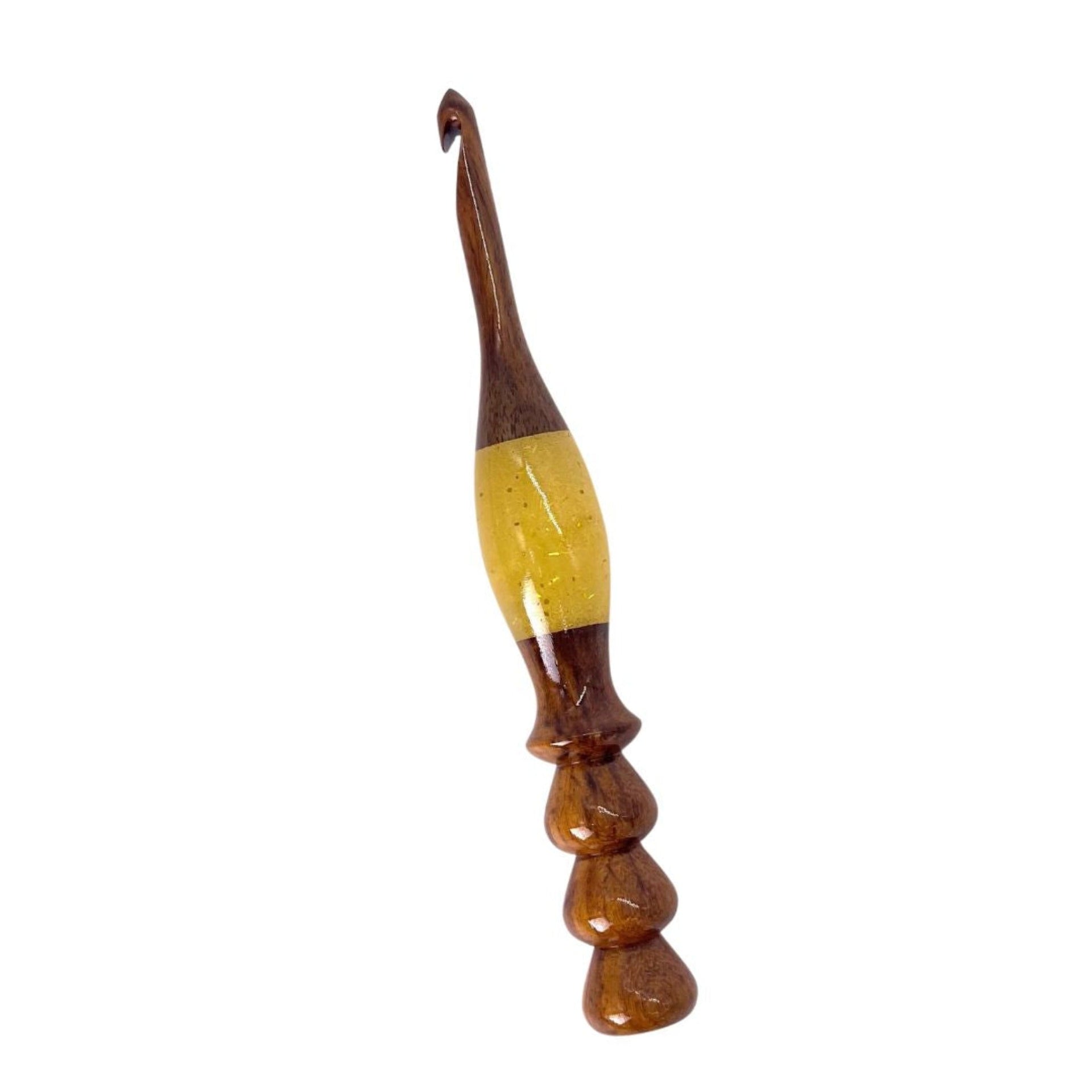 Sparkle Rosewood Crochet Hook - Handcrafted Artisan Size 7