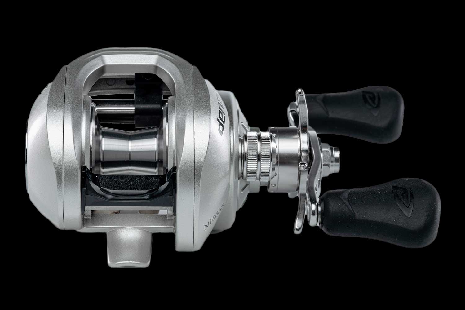 Novus Silver Low-Profile Baitcasting Reel 7 Bearing System - Image 4