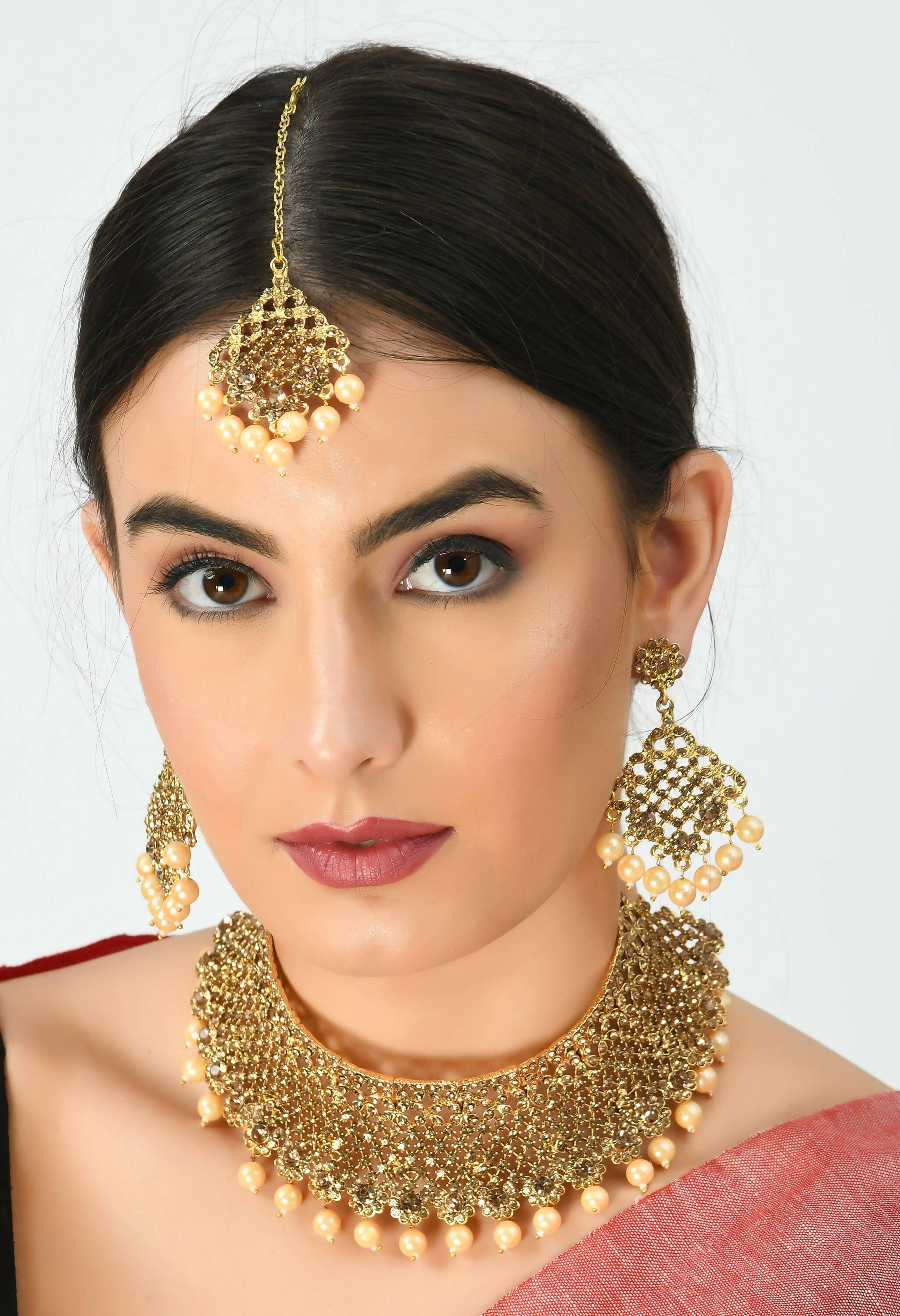 Traditional Rajwadi Heavy Golden Choker Necklace Statement Set