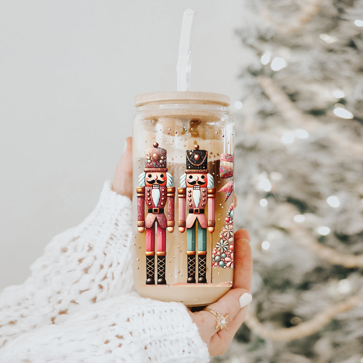 Nutcracker Glam 17oz