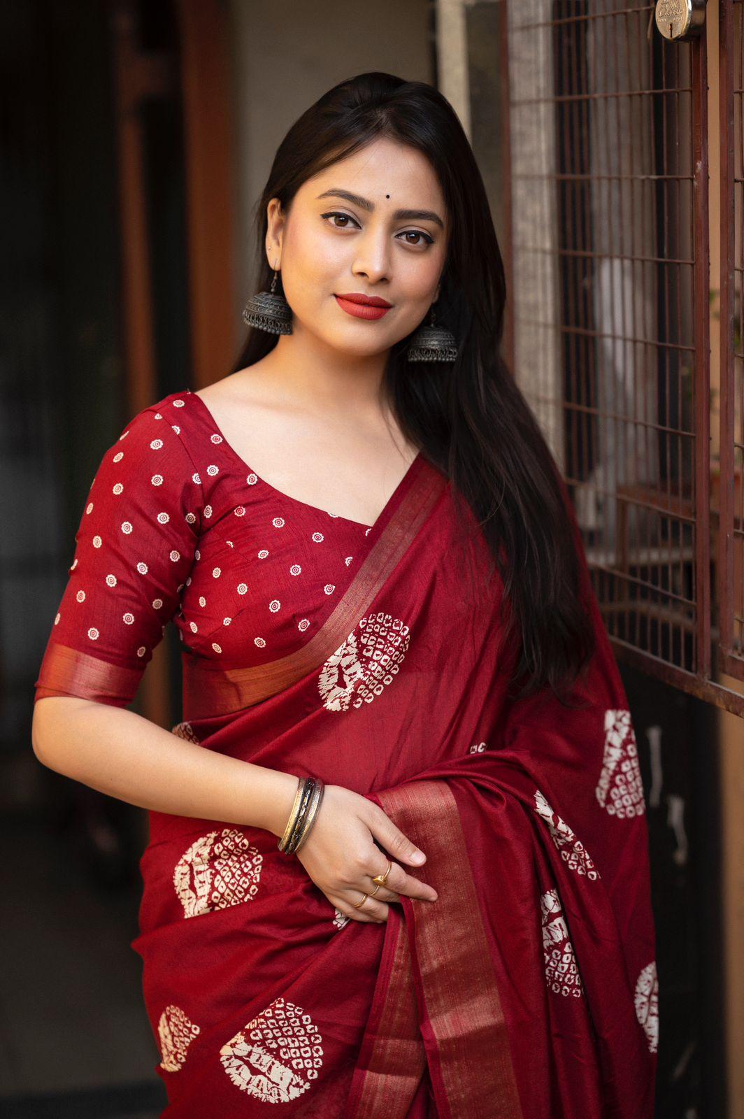 Maroon Cotton Crepe Batik Print Saree with Zari Pattu Border