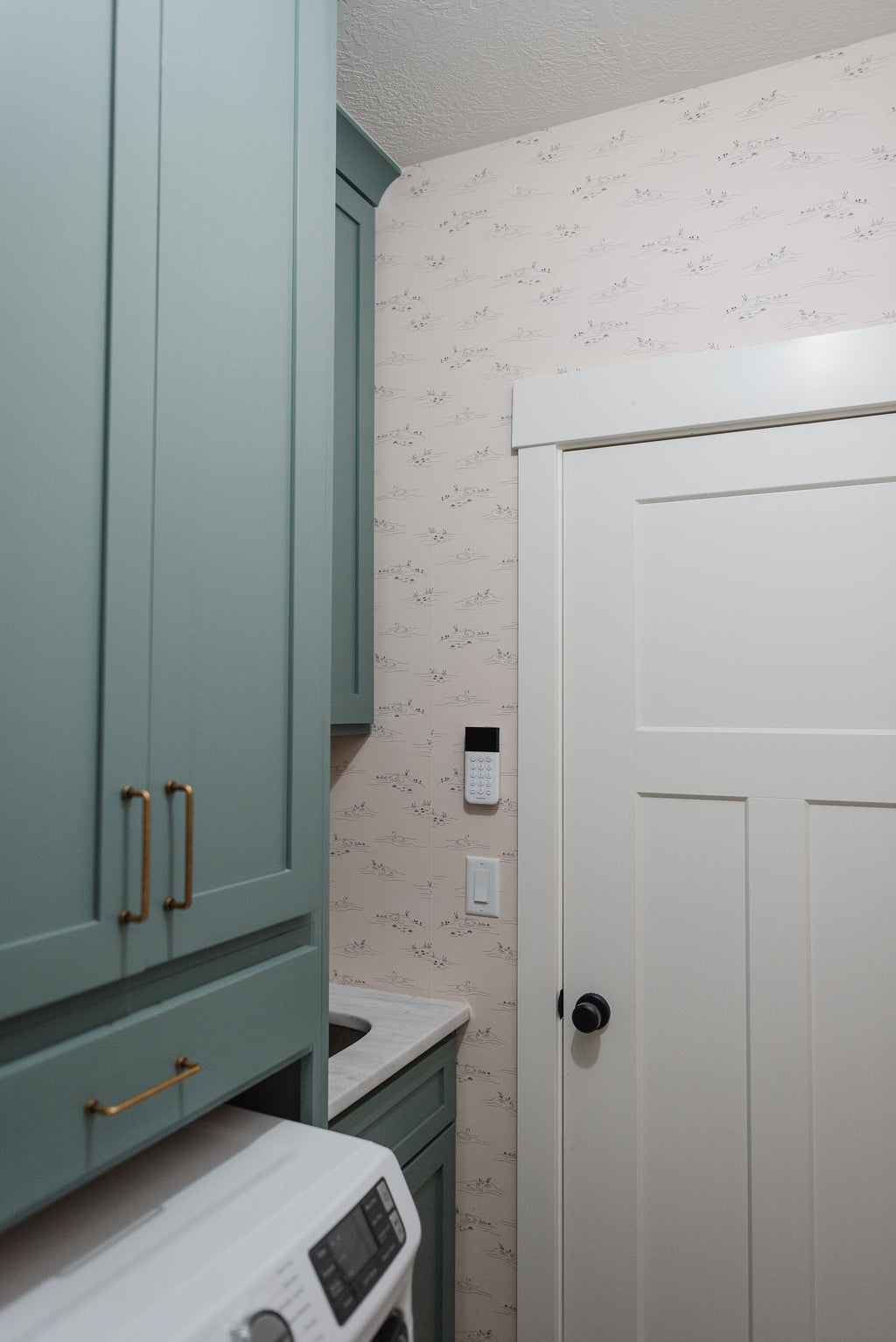 Pemberley Vintage Coastal Removable Wallpaper - Cream & Navy-Blue