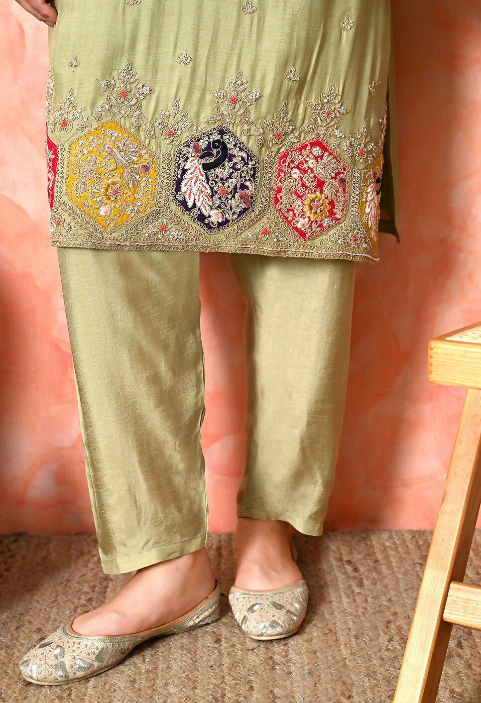 Light Green Pure Viscose Dola Kurta Set with Handwork and Organza