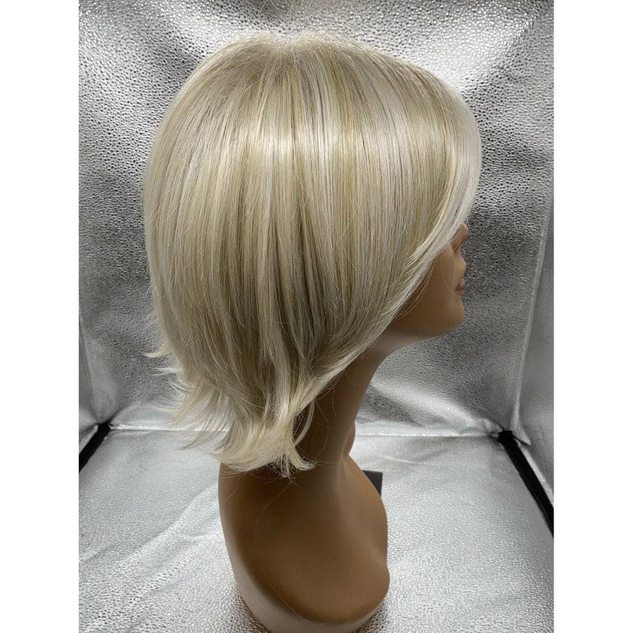 ON FIRE Modern Multi-Tonal Wig - Classic Women's Hairpiece