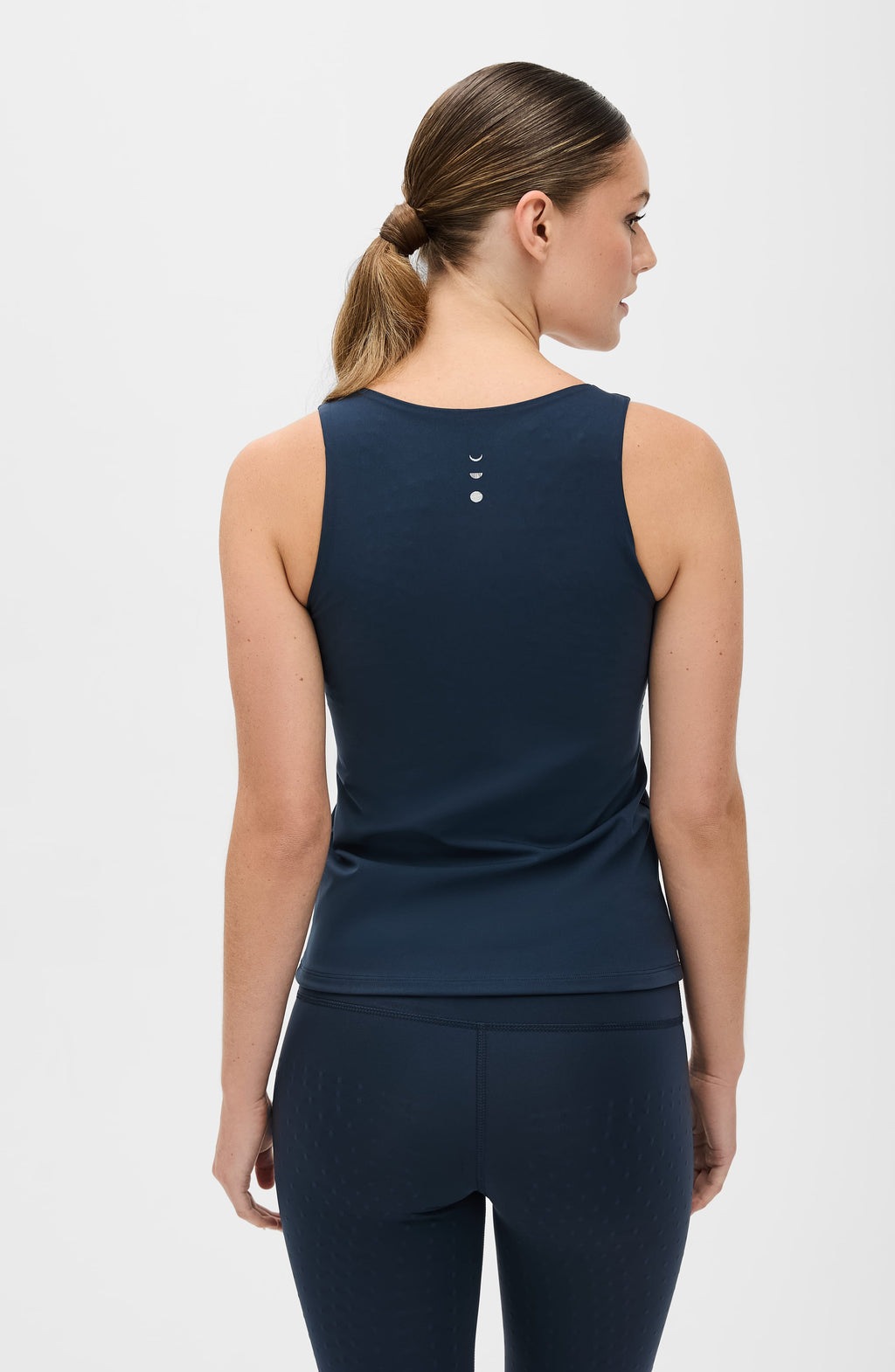 L'Original Lymphatic Tank: Sculpting Women's Athletic Base Layer