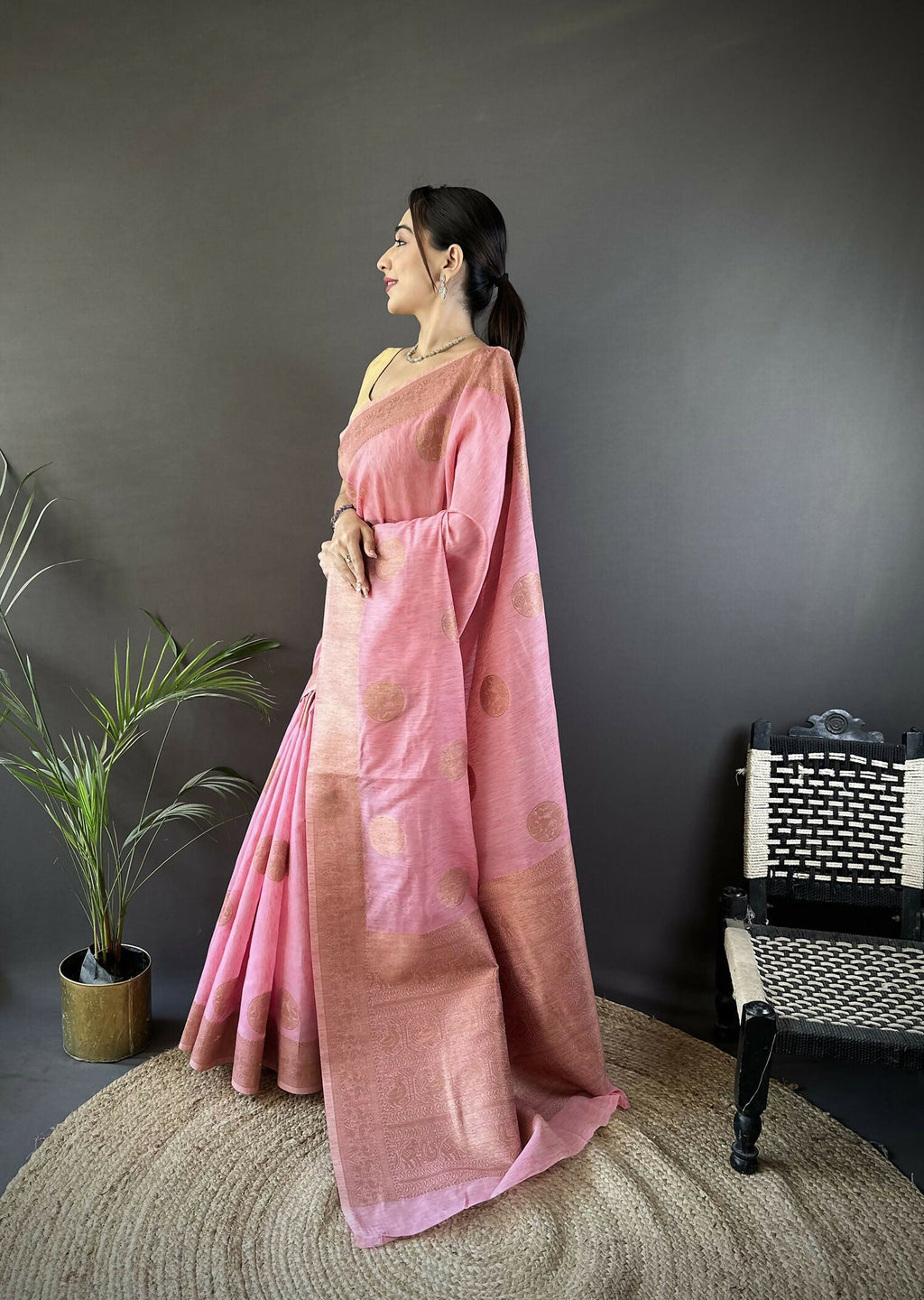Pastel Pink Floral & Paisley Linen Silk Banarasi Saree