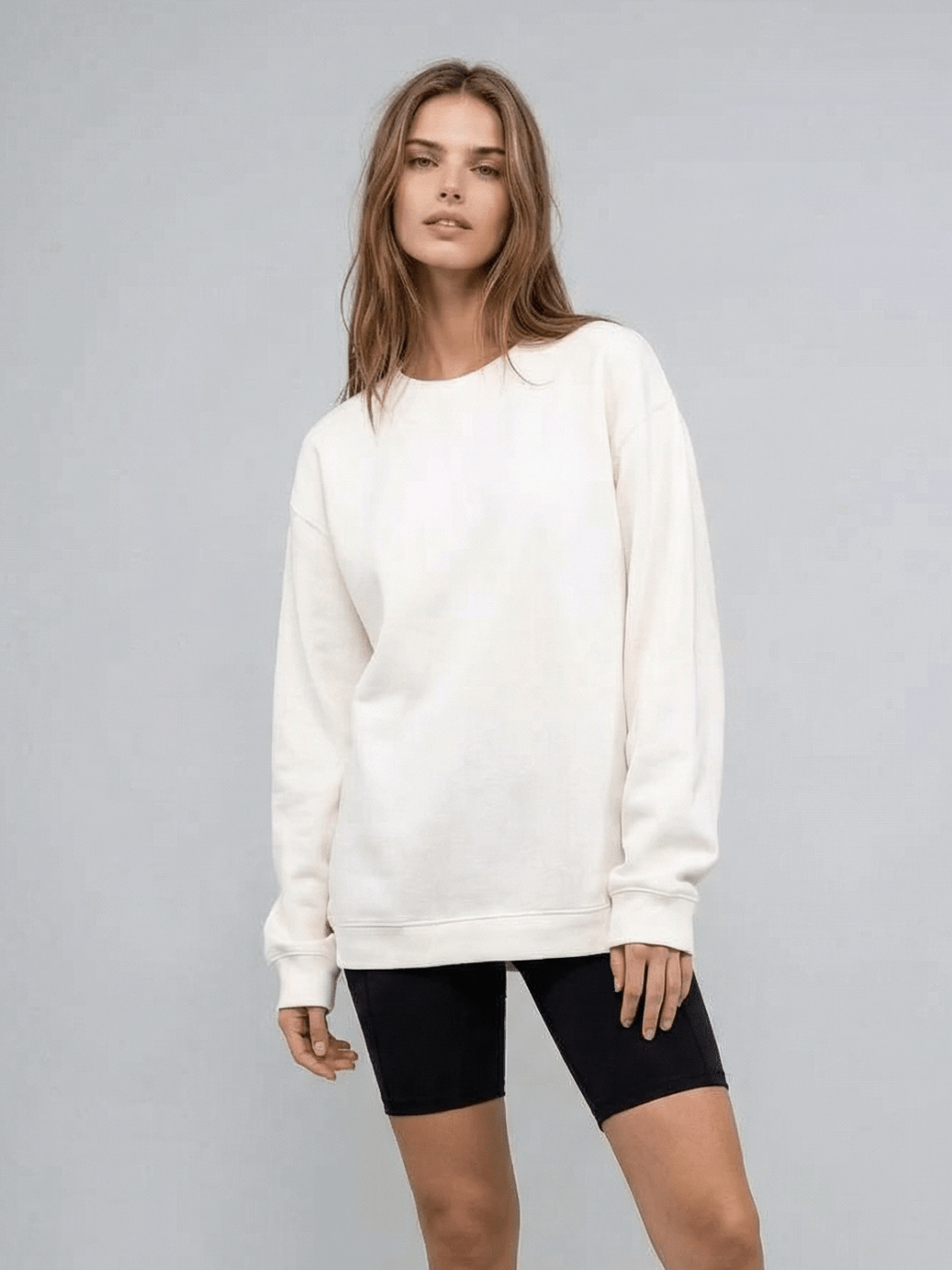 Women's Oversized Crewneck Sweatshirt in Soft Cream Knit - Image 3