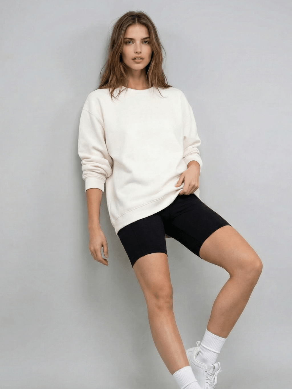Women's Oversized Crewneck Sweatshirt in Soft Cream Knit - Image 4