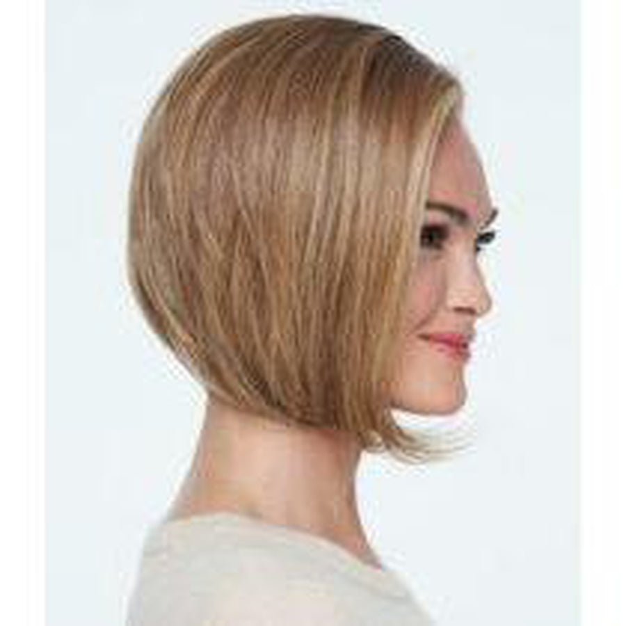 Own The Runway Lace Front Graduated Bob Wig