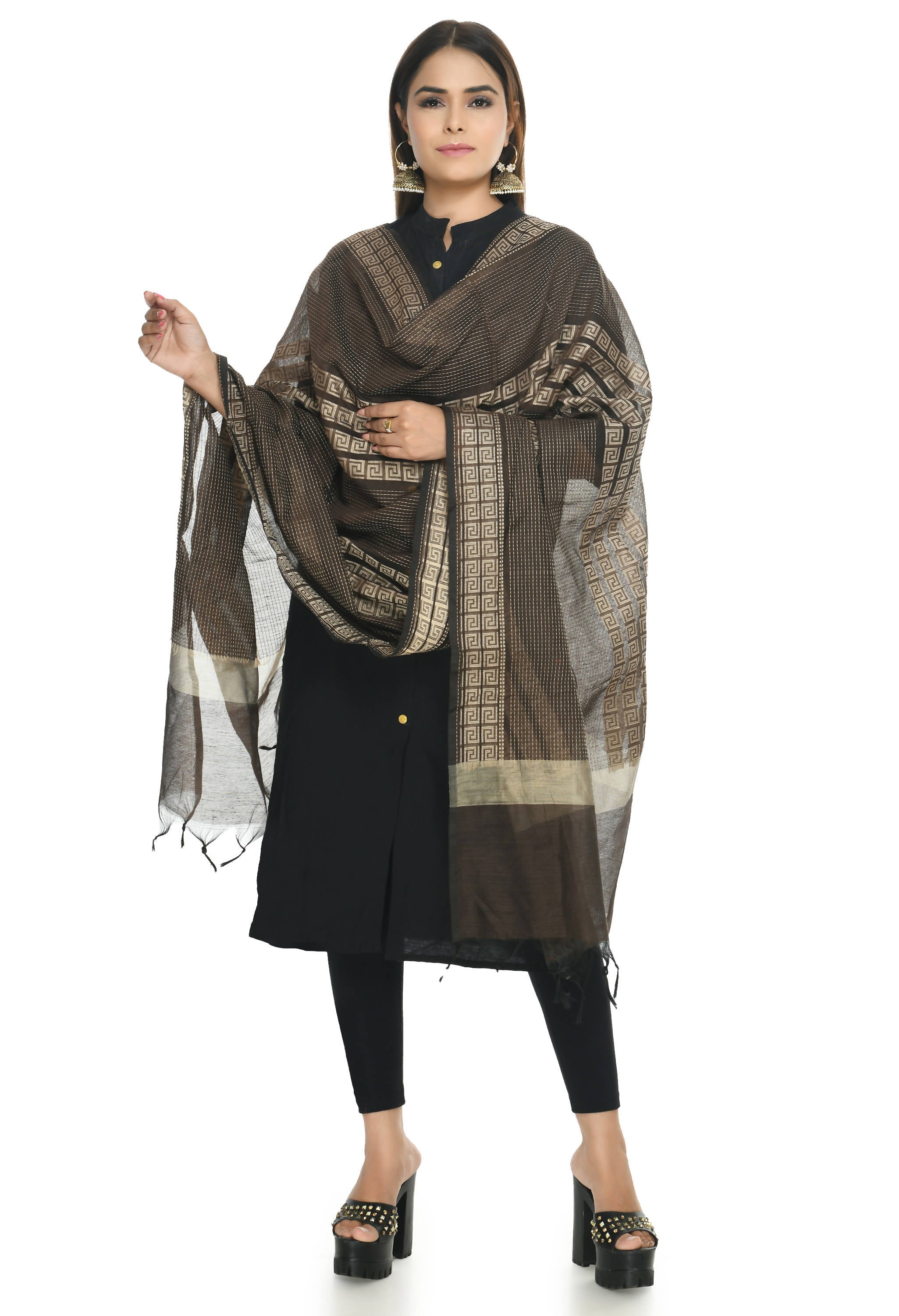 Brown handloom cotton dupatta showing quality weave