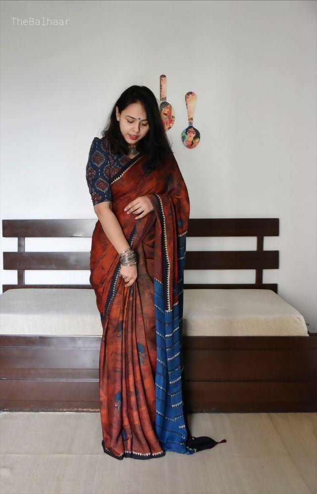 Brick and navy blue dual-tone silk saree with abstract digital print