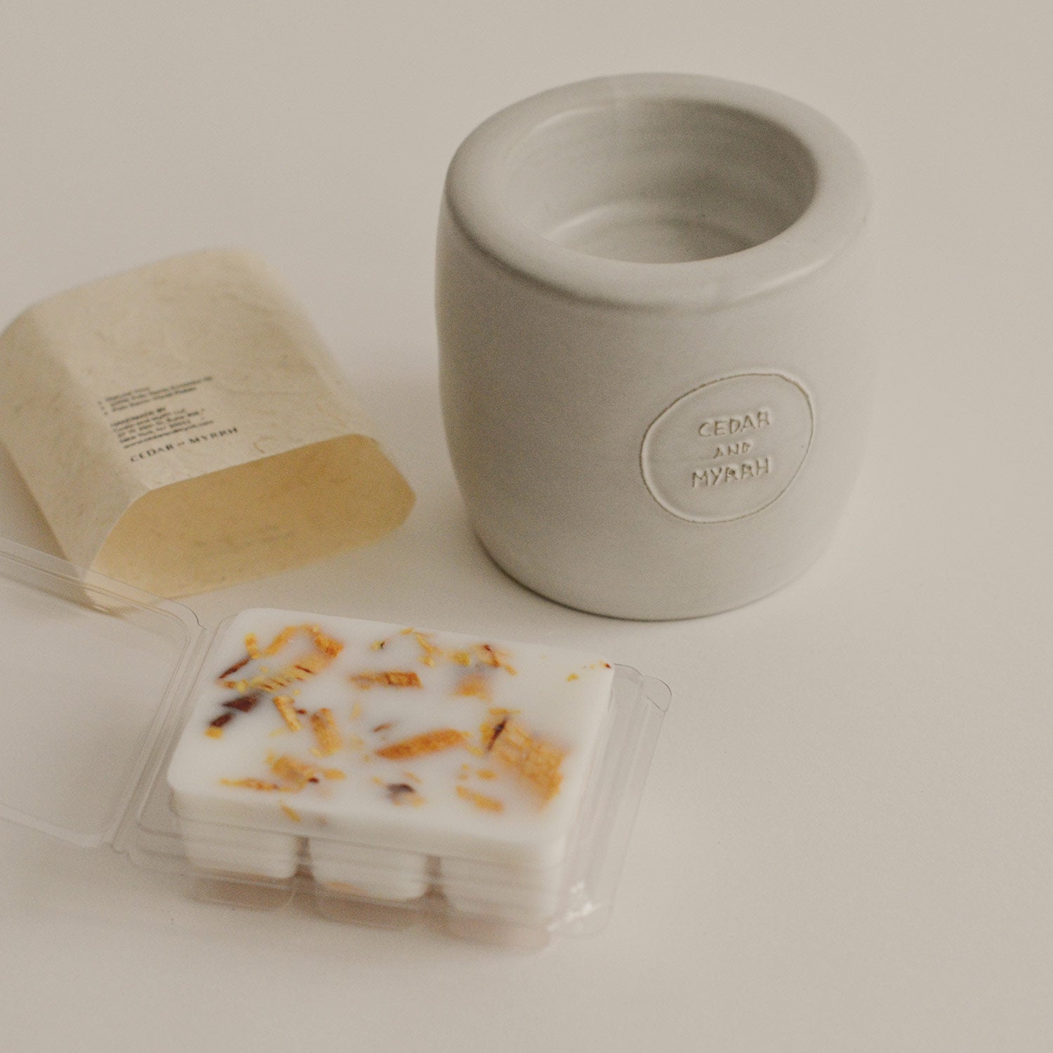 Natural Palo Santo Scented Wax Melts | 6 Cubes