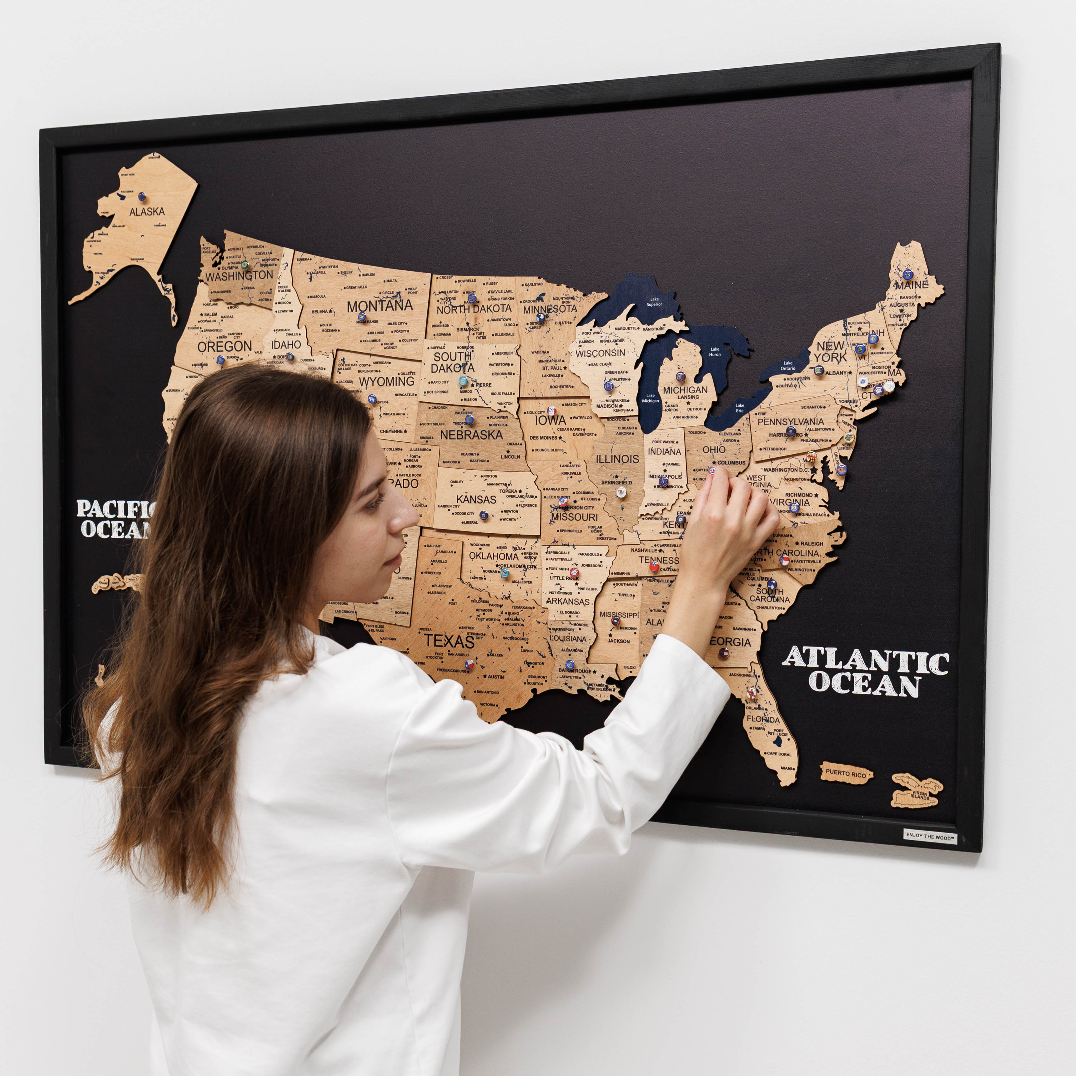 3D Wooden USA Map on Board in Gold