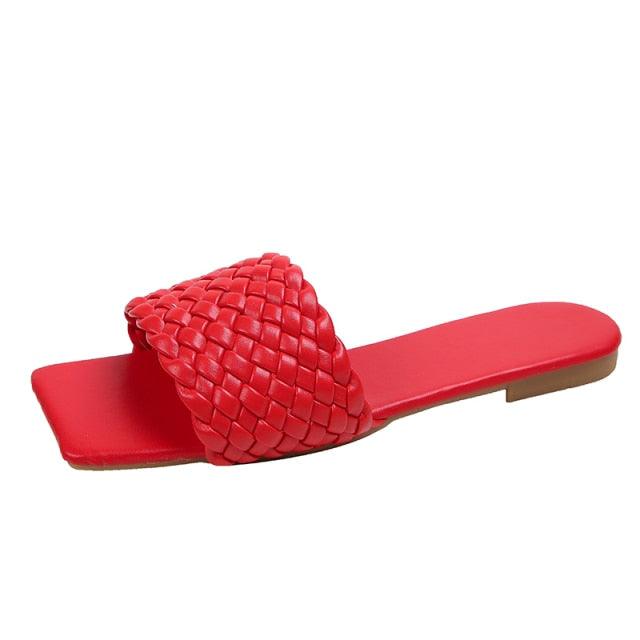 Women's Open-Toe Flat Sandals with Charm Detail Slip-On Beach Slides